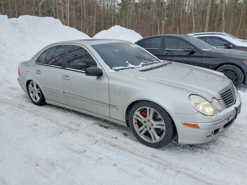 2004 Mercedes-benz E მანქანა იყიდება აუქციონზე, vin: WDBUF83J04X112828, აუქციონის ნომერი: 76794335