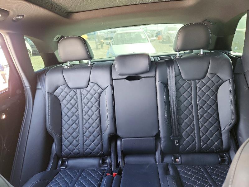 Продажа на аукционе авто 2018 Audi Sq5, vin: WA1A4AFY2J2142569, номер лота: 78062955