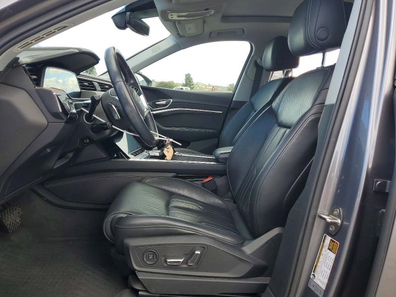 Продаж на аукціоні авто 2019 Audi E-tron, vin: WA1VABGE9KB025089, номер лоту: 78229585