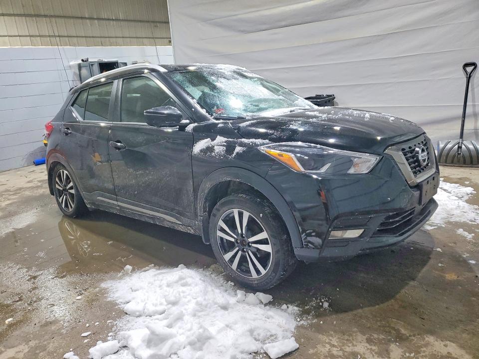 75346015 :رقم المزاد ، 3N1CP5DV2LL552072 vin ، 2020 Nissan Kicks مزاد بيع