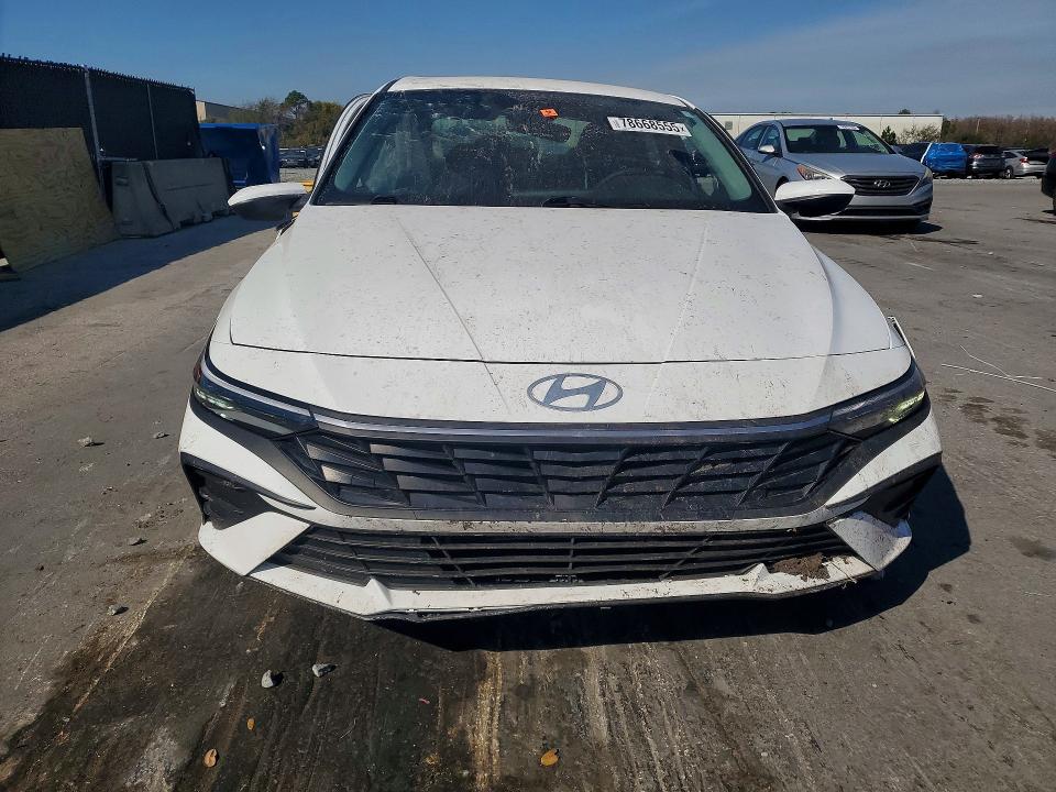 2025 Hyundai Elantra Hybrid მანქანა იყიდება აუქციონზე, vin: KMHLM4DJ5SU163410, აუქციონის ნომერი: 78668555