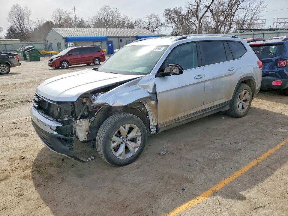 2018 Volkswagen Atlas მანქანა იყიდება აუქციონზე, vin: 1V2CR2CA0JC563065, აუქციონის ნომერი: 78630195