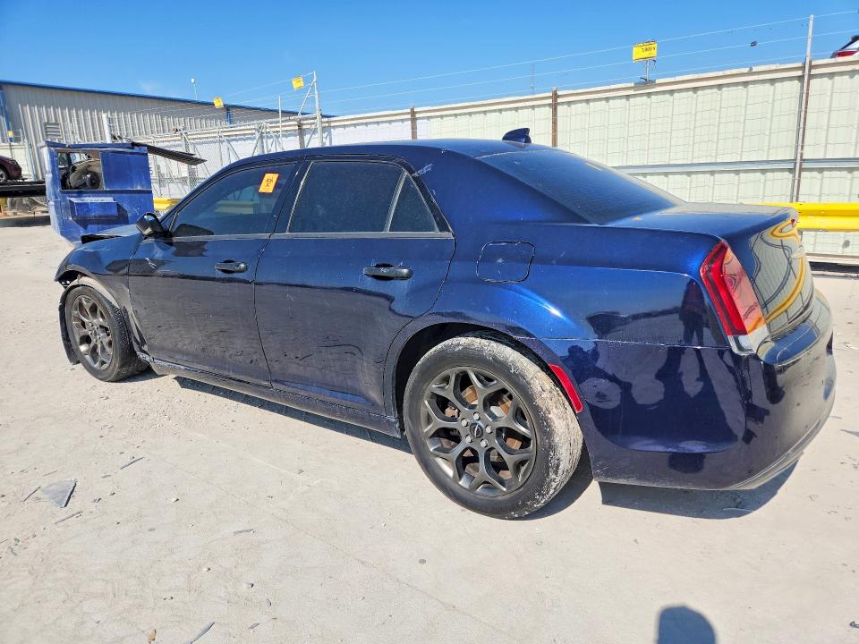 Продажа на аукционе авто 2016 Chrysler 300, vin: 2C3CCAGGXGH358410, номер лота: 76783665