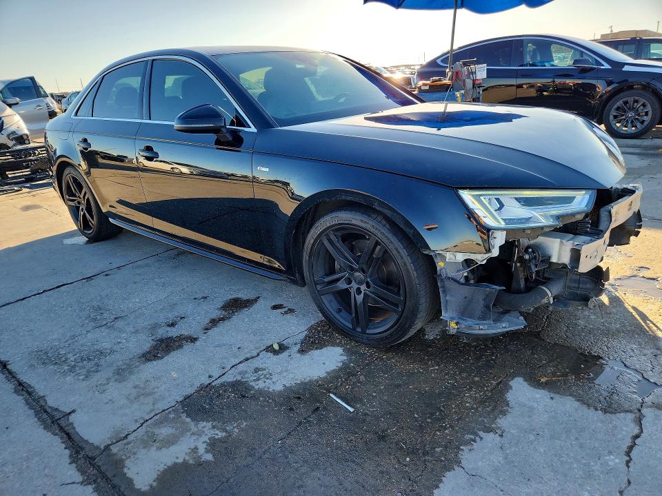 Продаж на аукціоні авто 2018 Audi A4, vin: WAULMAF4XJA113819, номер лоту: 75839705