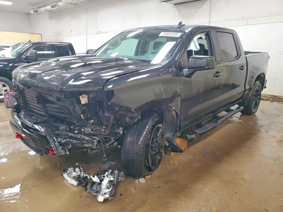 Продажа на аукционе авто 2024 Chevrolet Silverado, vin: 3GCUDFED1RG330288, номер лота: 74924535