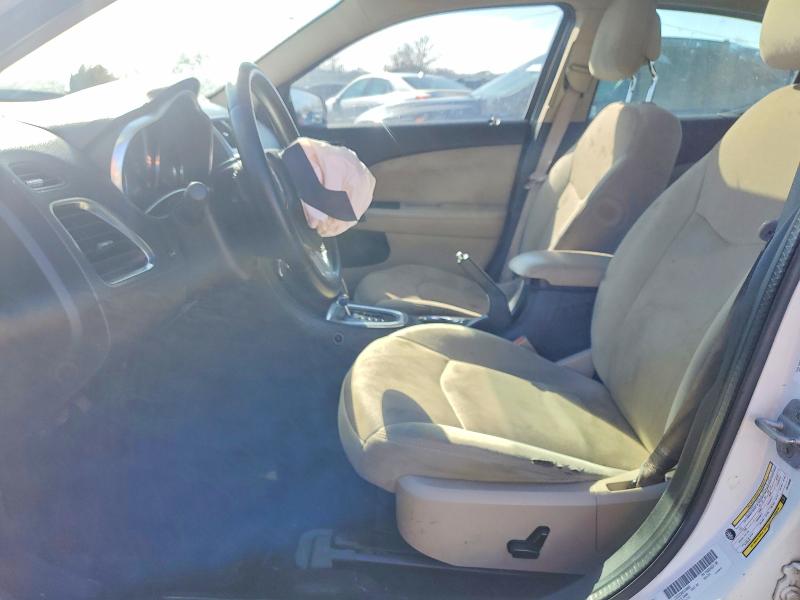 76926045 :رقم المزاد ، 1C3CDZCB0CN148065 vin ، 2012 Dodge Avenger مزاد بيع