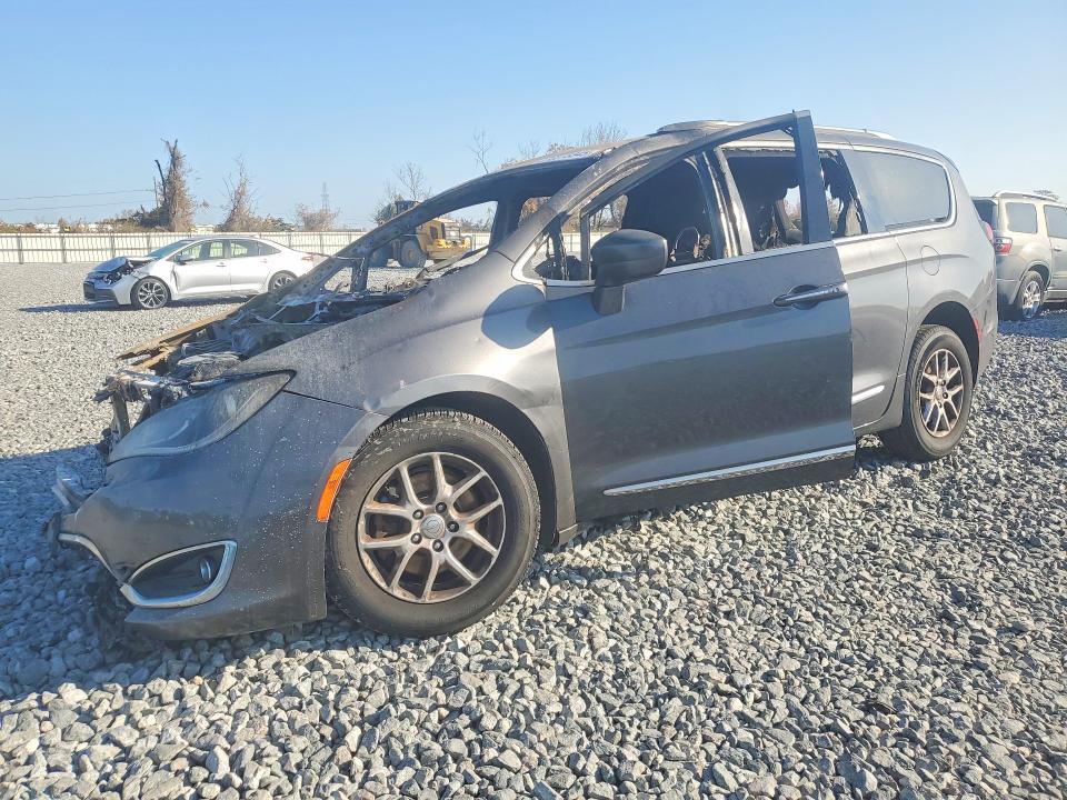 Продажа на аукционе авто 2020 Chrysler Pacifica, vin: 2C4RC1BG4LR104001, номер лота: 76873345