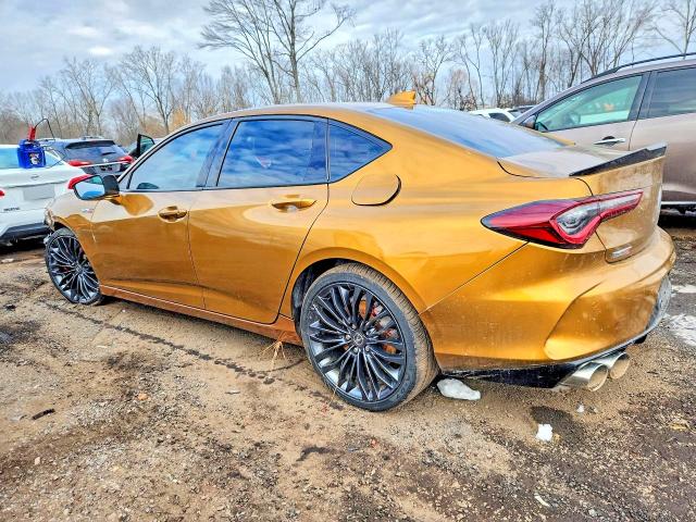 76977595 :رقم المزاد ، 19UUB7F0XNA000599 vin ، 2022 Acura Tlx مزاد بيع