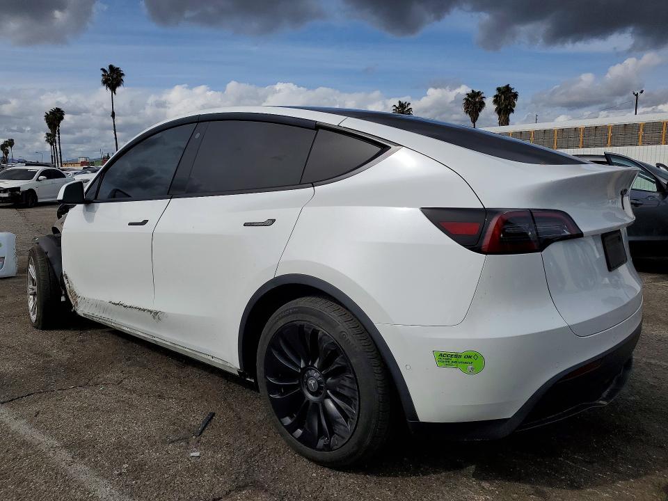 Продаж на аукціоні авто 2022 Tesla Model Y, vin: 7SAYGDEE8NF572892, номер лоту: 76982795
