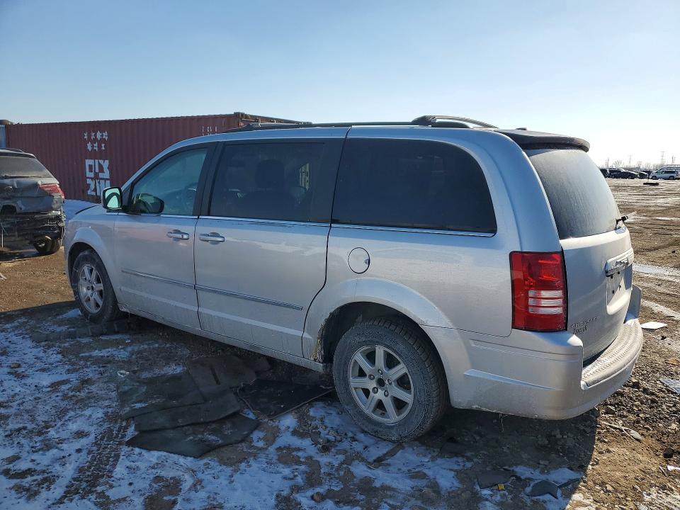 75814185 :رقم المزاد ، 2A4RR5D14AR368857 vin ، 2010 Chrysler Town & Country مزاد بيع