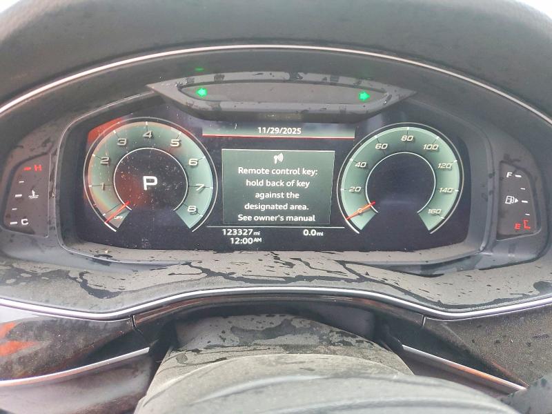 Продаж на аукціоні авто 2021 Audi Q8, vin: WA1EVAF1XMD015160, номер лоту: 75538325