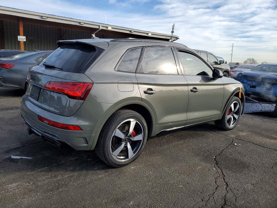 76492745 :رقم المزاد ، WA1EAAFY4R2075088 vin ، 2024 Audi Q5 مزاد بيع