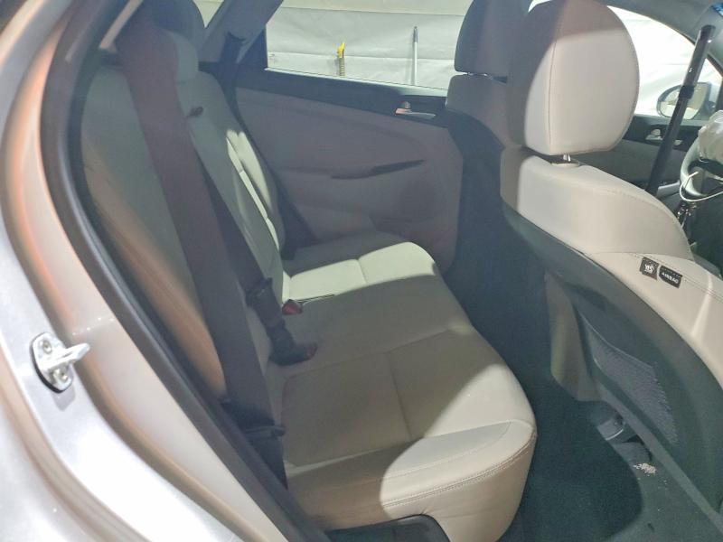 2019 Hyundai Tucson მანქანა იყიდება აუქციონზე, vin: KM8J2CA40KU038756, აუქციონის ნომერი: 77339855