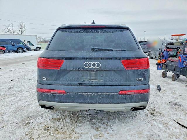 Продажа на аукционе авто 2017 Audi Q7, vin: WA1LAAF74HD013398, номер лота: 75559425