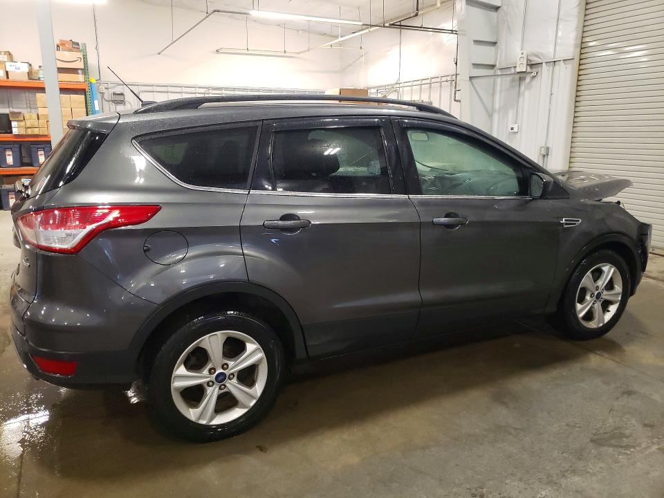 75926015 :رقم المزاد ، 1FMCU9GXXGUB83043 vin ، 2016 Ford Escape مزاد بيع