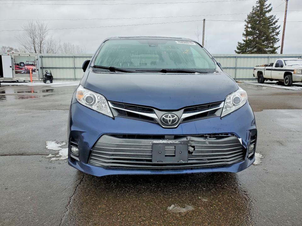 Aukcja sprzedaży 2018 Toyota Sienna, vin: 5TDDZ3DCXJS207443, numer aukcji: 76830015