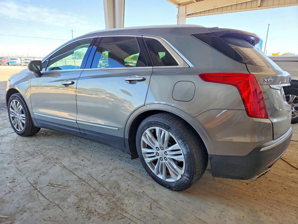 75610515 :رقم المزاد ، 1GYKNERSXKZ229063 vin ، 2019 Cadillac Xt5 مزاد بيع