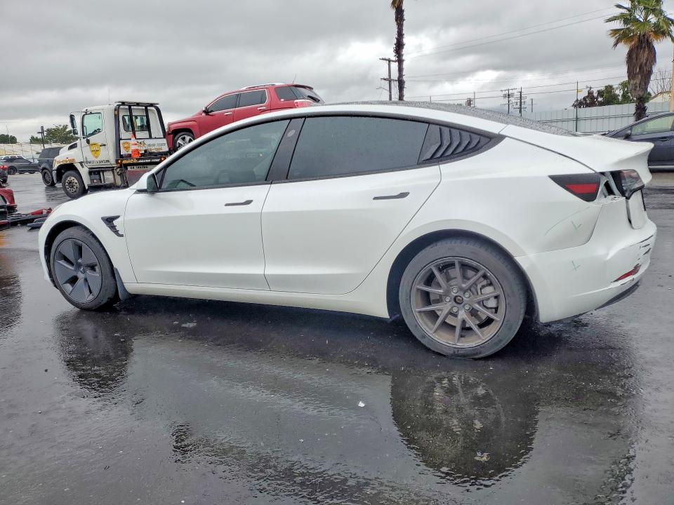 76367835 :رقم المزاد ، 5YJ3E1EAXPF470473 vin ، 2023 Tesla Model 3 مزاد بيع