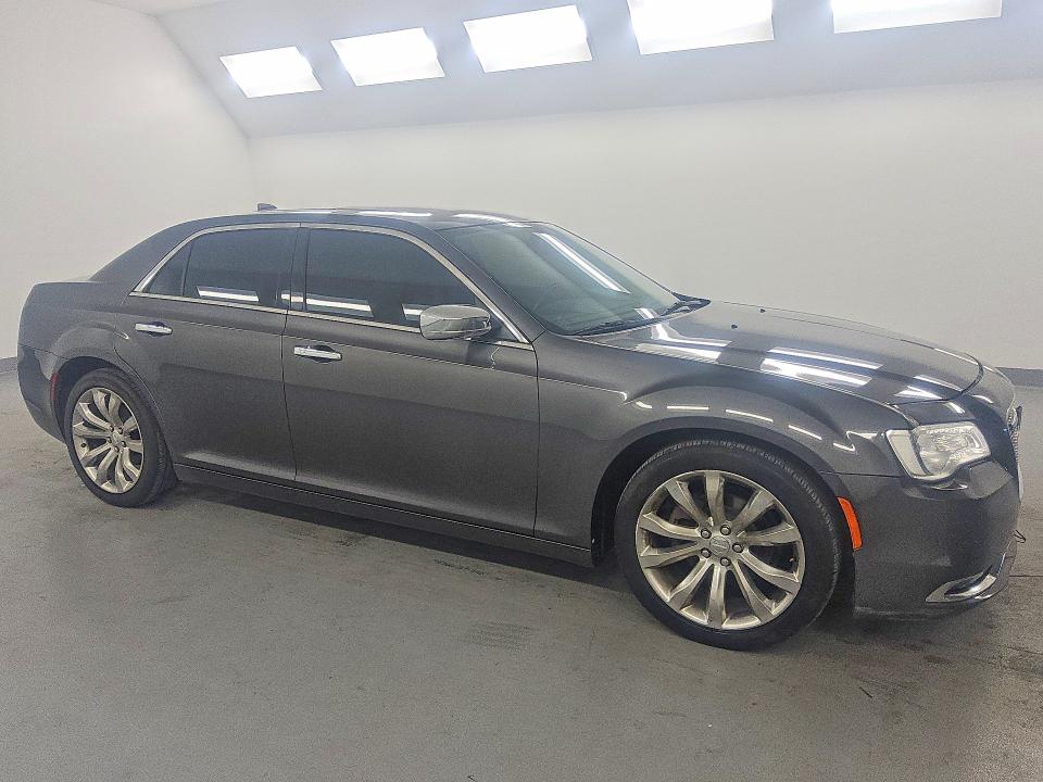 Продажа на аукционе авто 2018 Chrysler 300, vin: 2C3CCAEG1JH120178, номер лота: 78720475