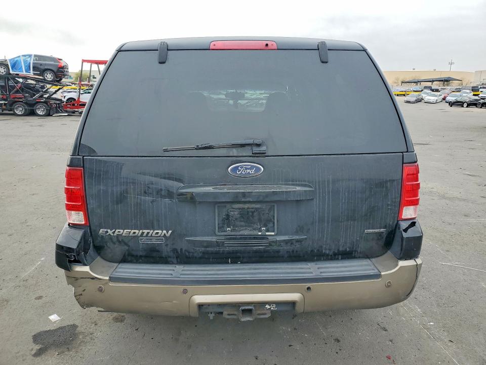 2004 Ford Expedition მანქანა იყიდება აუქციონზე, vin: 1FMFU18L34LA92000, აუქციონის ნომერი: 76870745