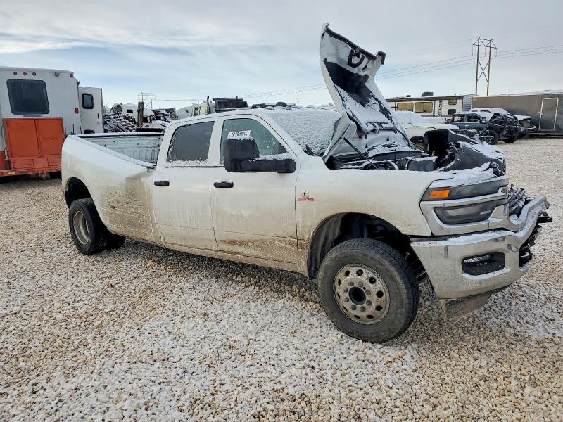 76251305 :رقم المزاد ، 3C63RRGL2TG151372 vin ، 2026 Ram 3500 مزاد بيع