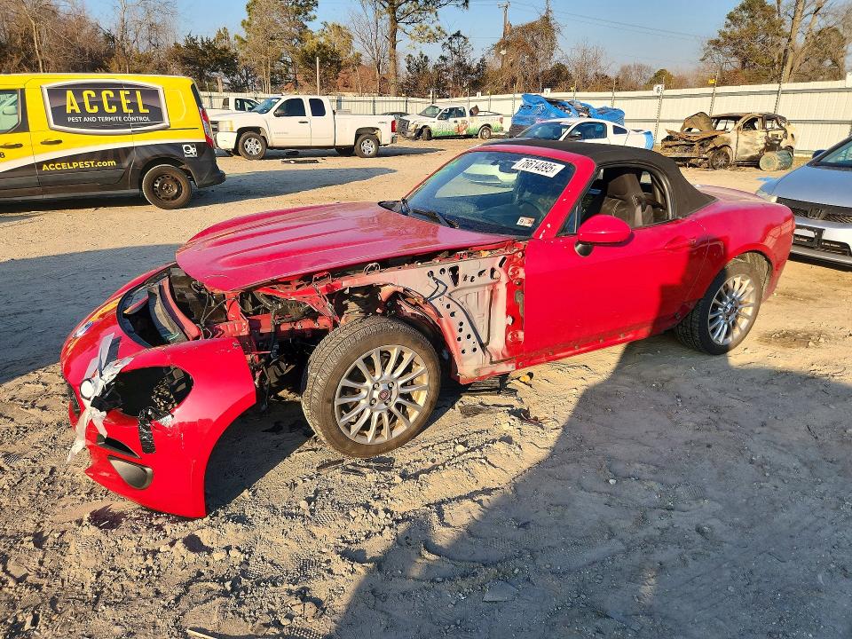 76614895 :رقم المزاد ، JC1NFAEK9H0122868 vin ، 2017 Fiat 124 Spider مزاد بيع