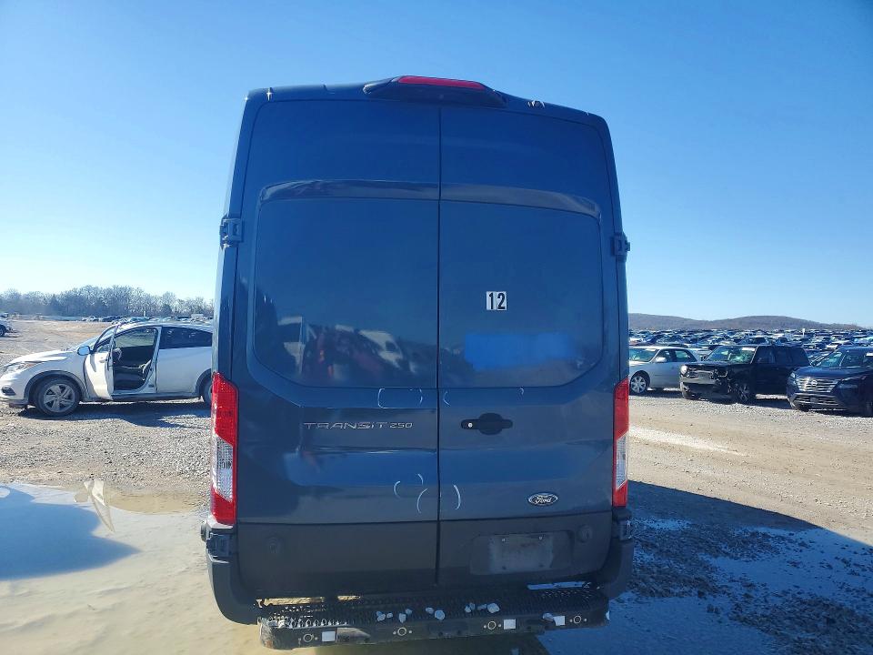 Продажа на аукционе авто 2020 Ford Transit, vin: 1FTBR3X88LKA72195, номер лота: 77561425