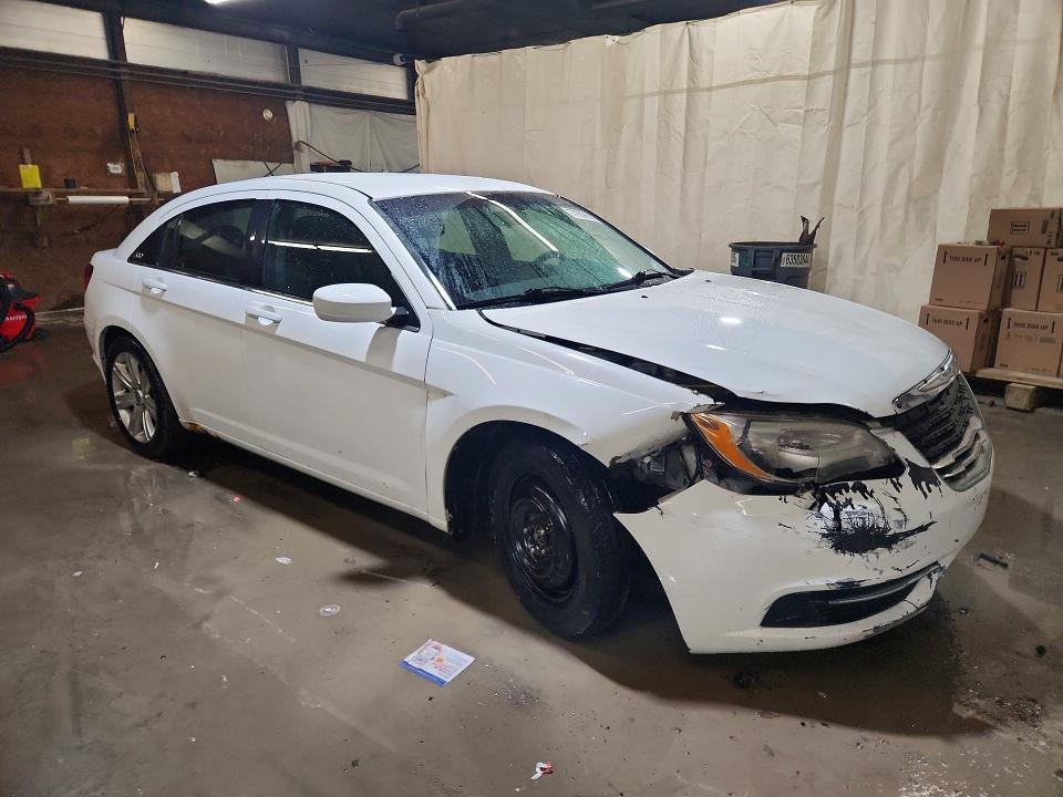 2013 Chrysler 200 მანქანა იყიდება აუქციონზე, vin: 1C3CCBAB2DN762193, აუქციონის ნომერი: 77902615