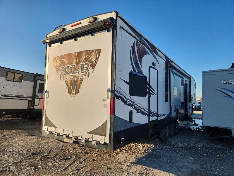 75600355 :رقم المزاد ، 4X4FXL833EF157526 vin ، 2014 Forest River Xlr Toy Hauler مزاد بيع