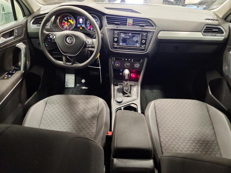 75905975 :رقم المزاد ، 3VV0B7AX6LM095875 vin ، 2020 Volkswagen Tiguan مزاد بيع