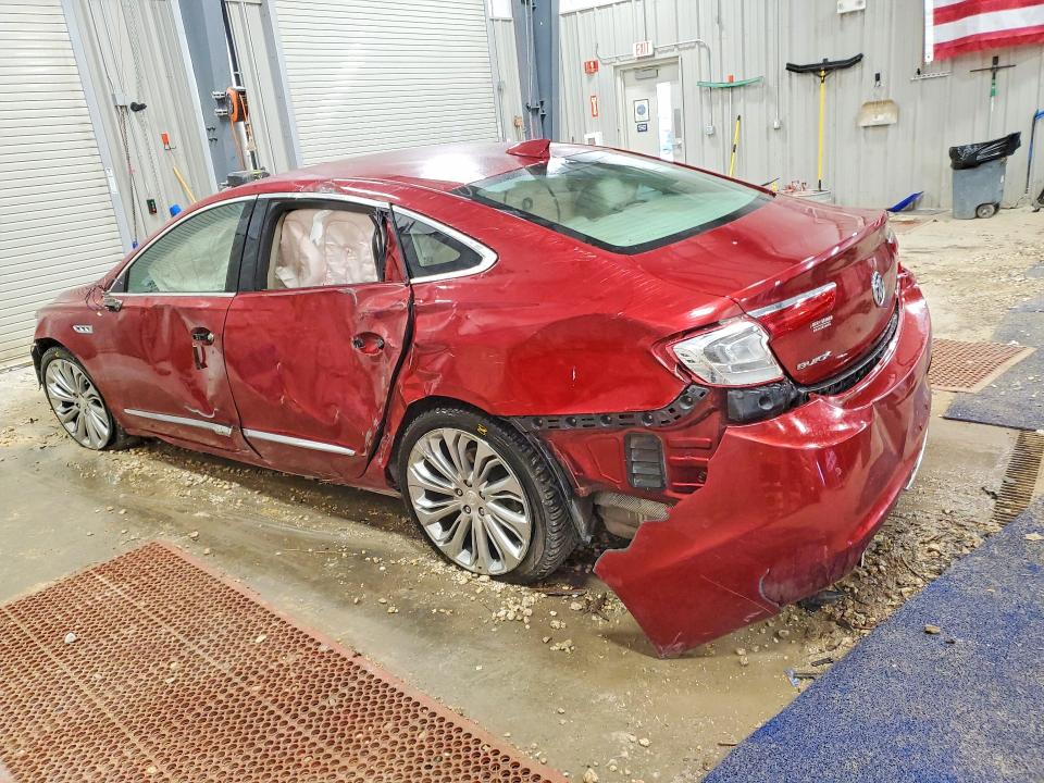 77567985 :رقم المزاد ، 1G4ZR5SS4JU139983 vin ، 2018 Buick Lacrosse مزاد بيع