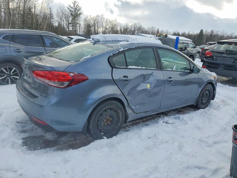 78287405 :رقم المزاد ، 3KPFL4A71JE195698 vin ، 2018 Kia Forte مزاد بيع