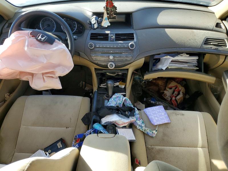 78958985 :رقم المزاد ، JHMCP26498C031240 vin ، 2008 Honda Accord مزاد بيع