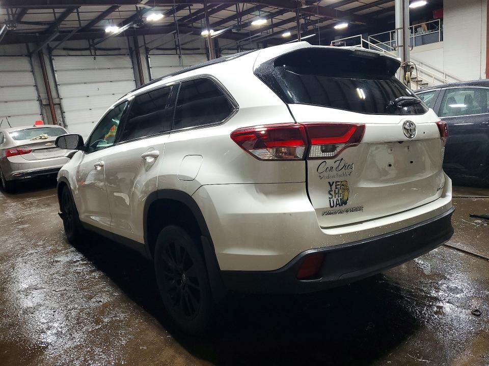 Продаж на аукціоні авто 2019 Toyota Highlander, vin: 5TDJZRFHXKS603663, номер лоту: 77214205