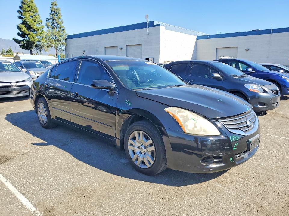 2010 Nissan Altima Hybrid მანქანა იყიდება აუქციონზე, vin: 1N4CL2AP7AC108357, აუქციონის ნომერი: 76471925
