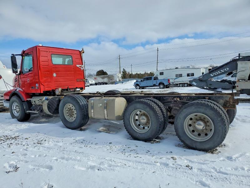 Aukcja sprzedaży 2015 Volvo Vhd, vin: 4V5K99EJ7FN179489, numer aukcji: 75083875