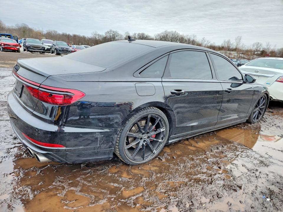 Продажа на аукционе авто 2023 Audi S8, vin: WAULSAF89PN012152, номер лота: 90234355