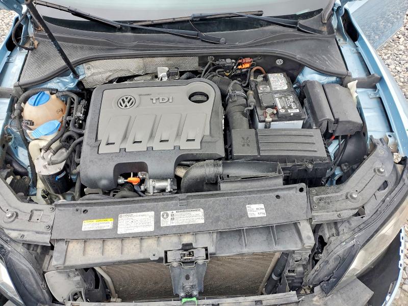 77225335 :رقم المزاد ، 1VWCN7A30DC107583 vin ، 2013 Volkswagen Passat مزاد بيع