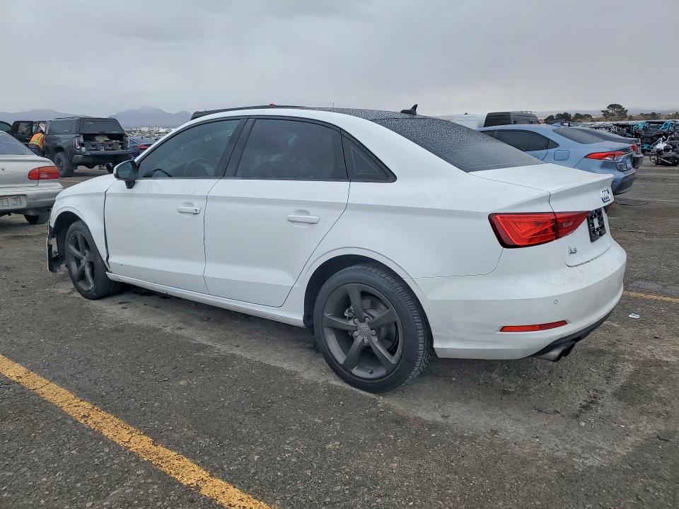 Продажа на аукционе авто 2016 Audi A3, vin: WAUA7GFF5G1055940, номер лота: 78315225