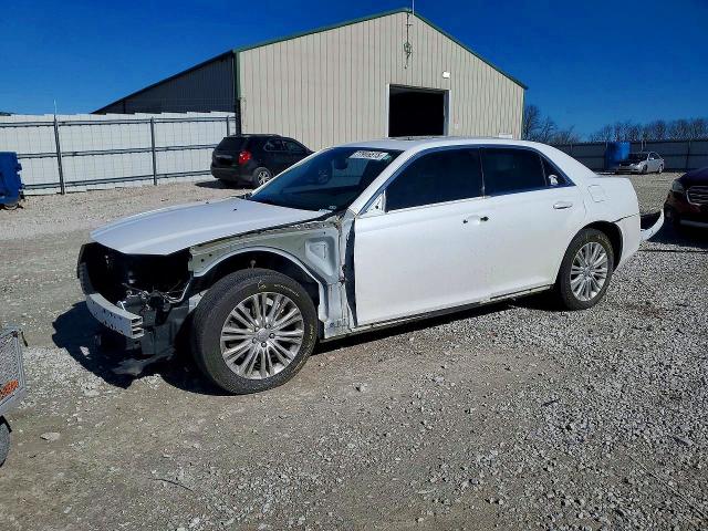 Продажа на аукционе авто 2013 Chrysler 300, vin: 2C3CCARG8DH558114, номер лота: 77906515