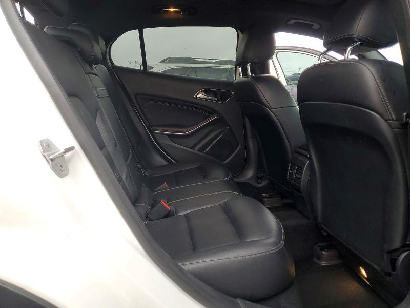 Aukcja sprzedaży 2018 Mercedes-benz Gla, vin: WDCTG4EB5JJ476423, numer aukcji: 76839925