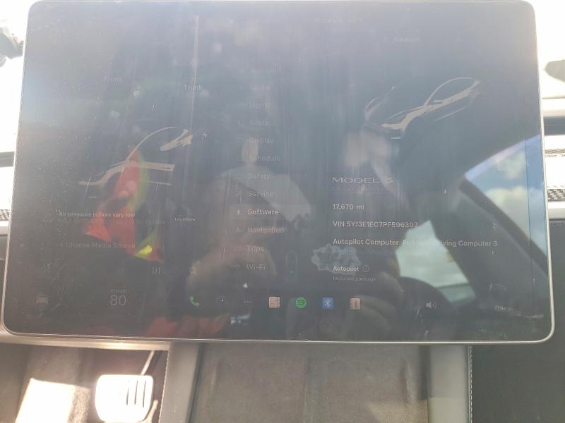 77619645 :رقم المزاد ، 5YJ3E1EC7PF596307 vin ، 2023 Tesla Model 3 مزاد بيع