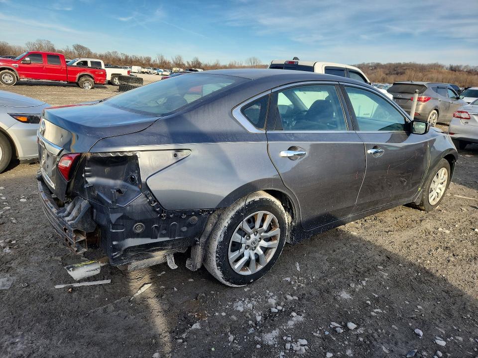 74962735 :رقم المزاد ، 1N4AL3AP7HC472687 vin ، 2017 Nissan Altima مزاد بيع