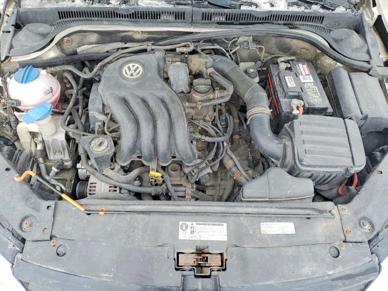 2013 Volkswagen Jetta მანქანა იყიდება აუქციონზე, vin: 3VW2K7AJ5DM305934, აუქციონის ნომერი: 77851435
