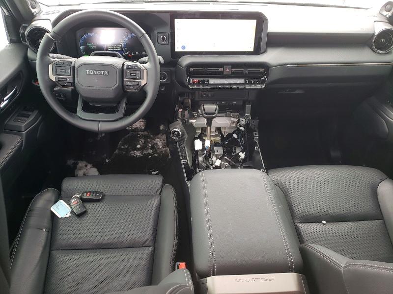 Продажа на аукционе авто 2025 Toyota Landcruiser Hev 4dr, vin: JTEABFAJ2SK028569, номер лота: 74097115