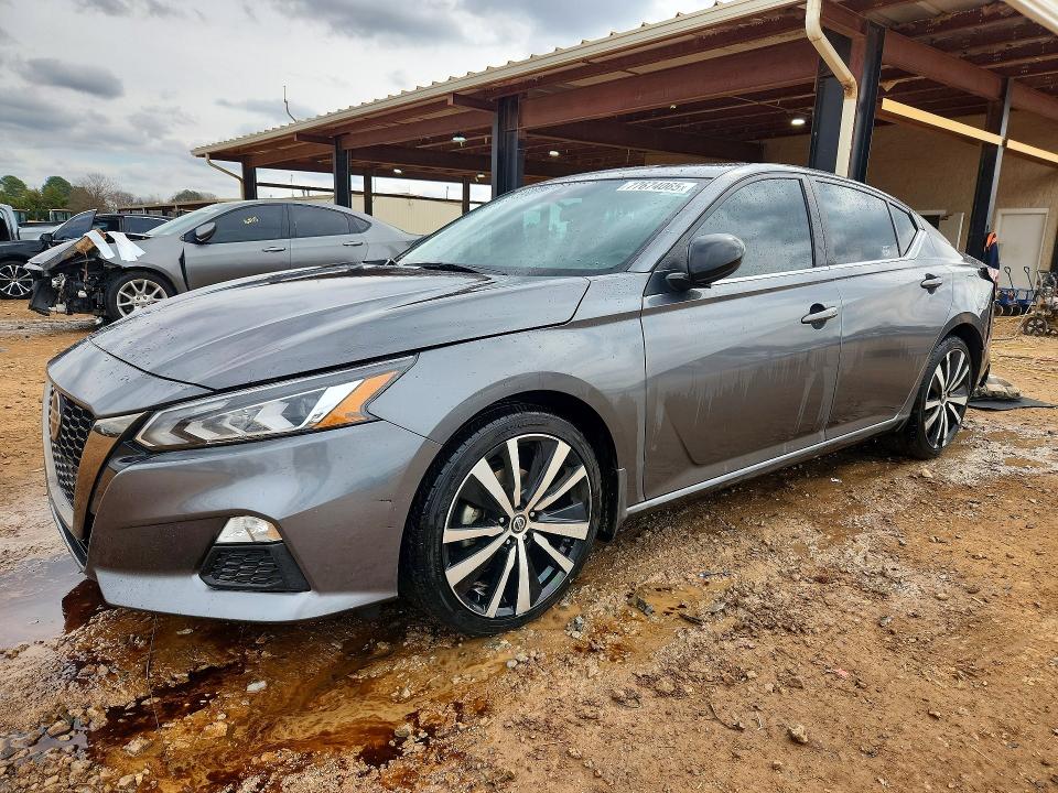 77674065 :رقم المزاد ، 1N4BL4CV9NN321596 vin ، 2022 Nissan Altima مزاد بيع
