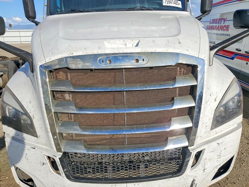 75941485 :رقم المزاد ، 3AKJHHDR4NSNB4078 vin ، 2022 Freigliner Cascadia 126 مزاد بيع