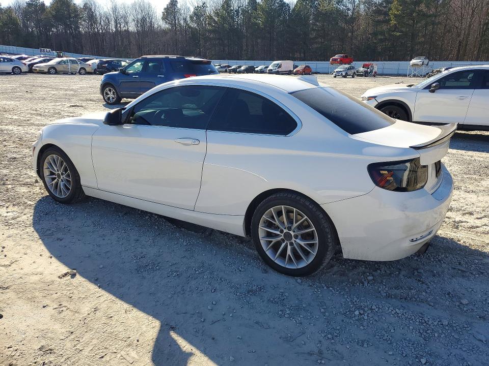 77151705 :رقم المزاد ، WBA1F5C54EVW97977 vin ، 2014 Bmw 228 مزاد بيع