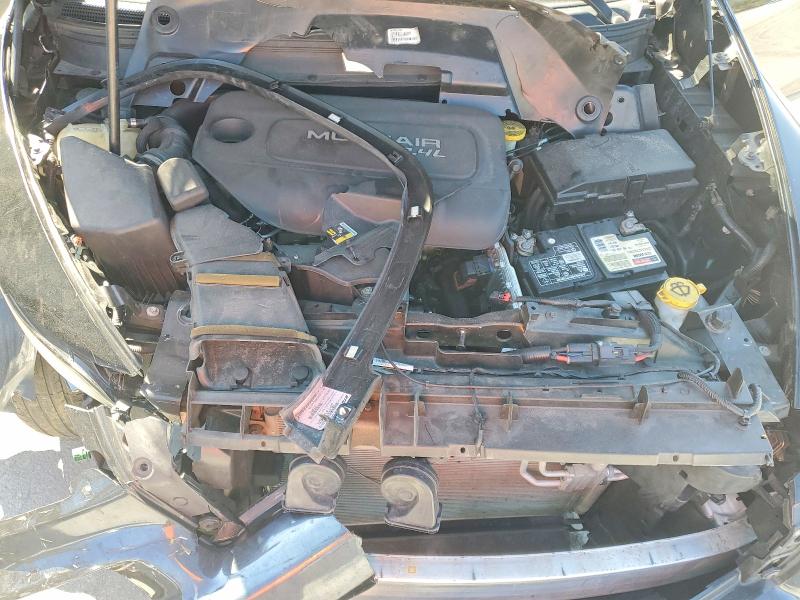 77323055 :رقم المزاد ، 1C4PJLDB3JD563126 vin ، 2018 Jeep Cherokee مزاد بيع