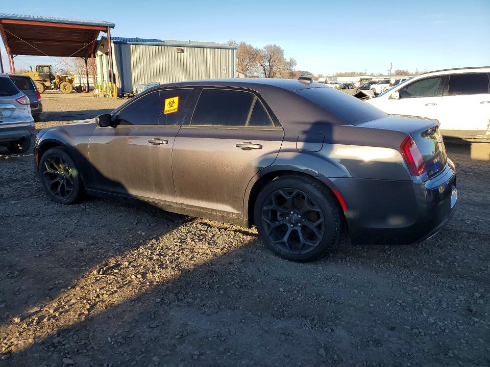 77609675 :رقم المزاد ، 2C3CCABG5KH538863 vin ، 2019 Chrysler 300 مزاد بيع